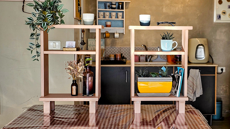 שידות צד עם מדף