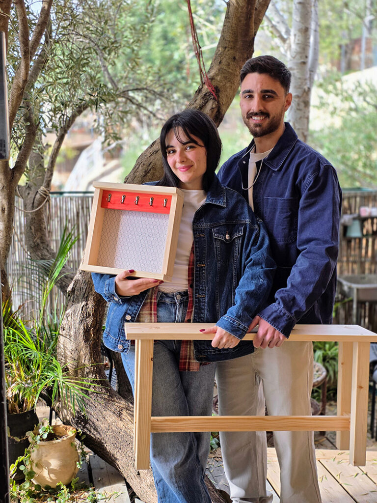 מתקן למפתחות מעץ