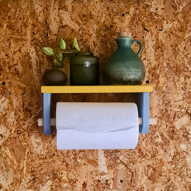 מדפון מעץ למטבח