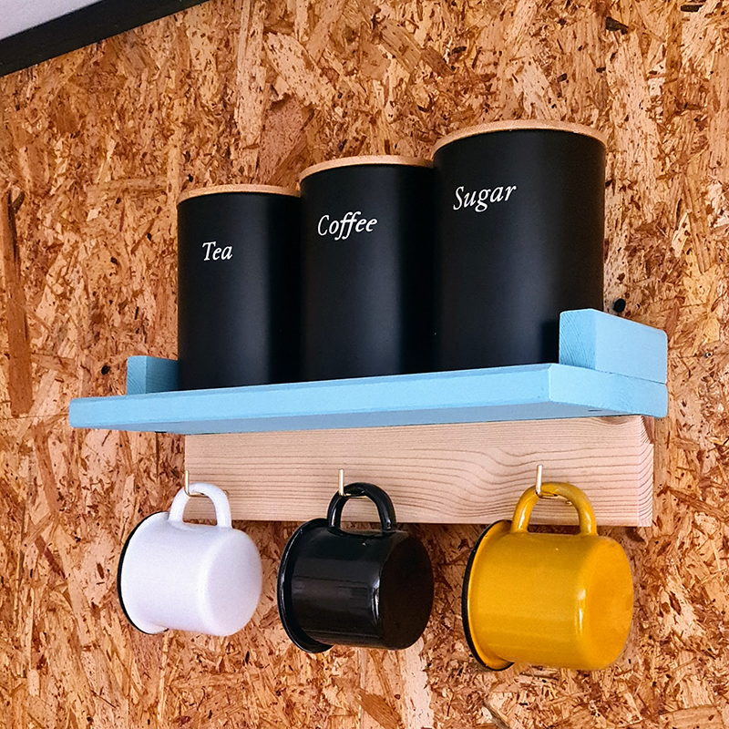 מדפון פינת קפה