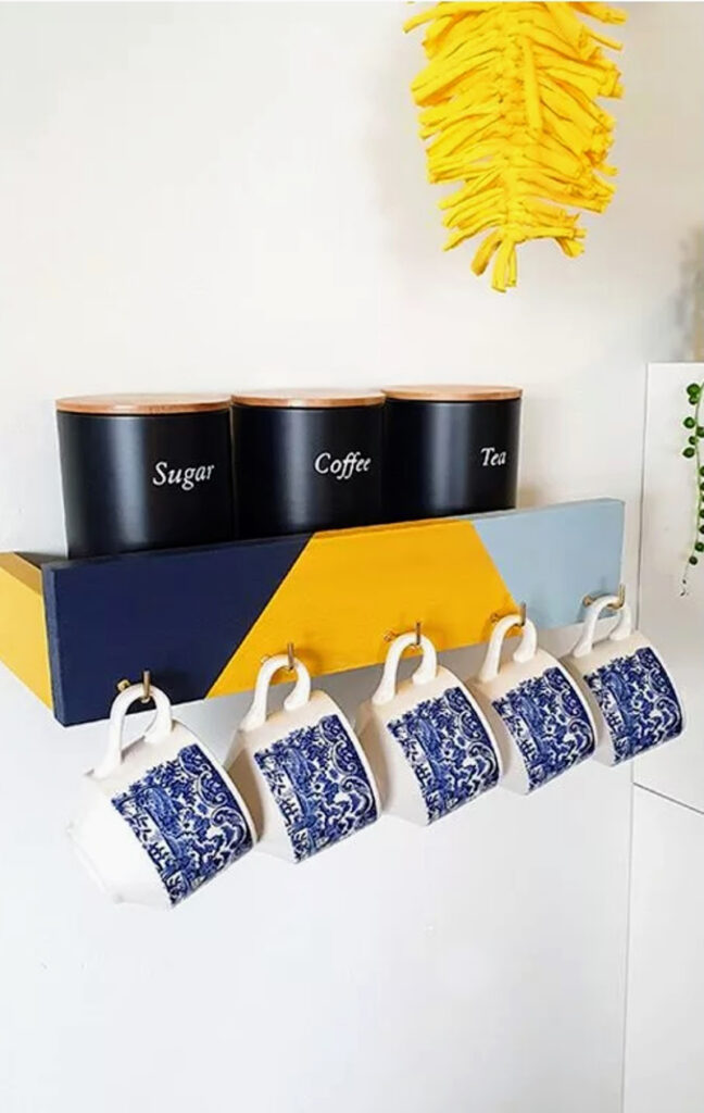 מדף רב תכליתי